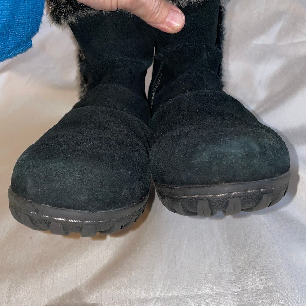 Khombu Suede All Weather Booties - Size Women's 7M - With Faux Fur - Little Wear - Picture 3 of 10